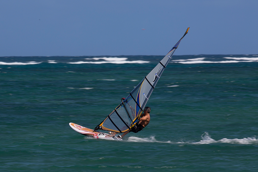 A relaxed session in the afternoon. It's great to combine work and windsurfing in one day! (Pic: Kevin Pritchard).