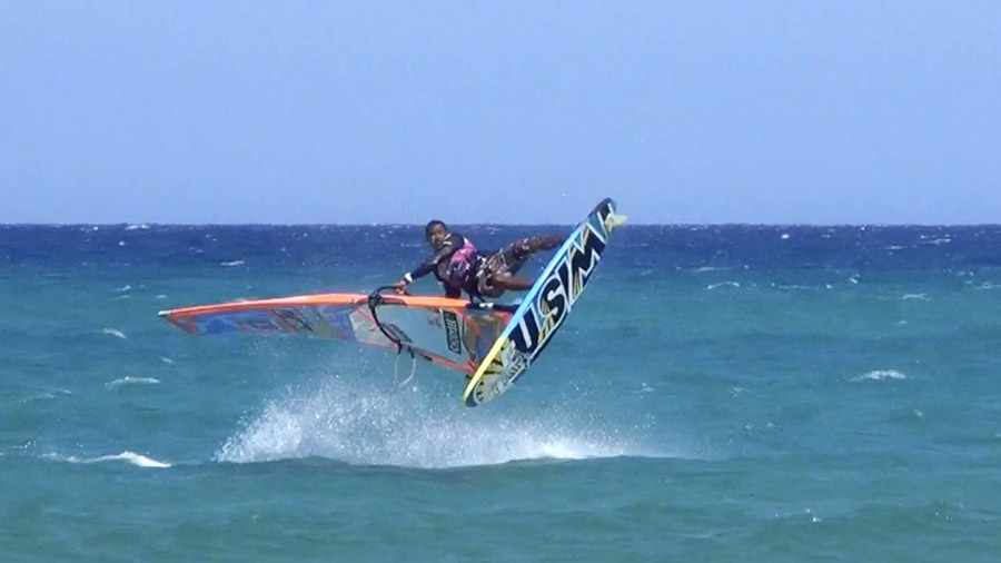 Tonky Frans Windsurfing Move