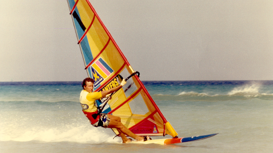 In 1986 French Pascal Maka set a new windsurfing speed record