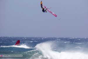 Adam Lewis went to the max (Pic: Carter/PWA)