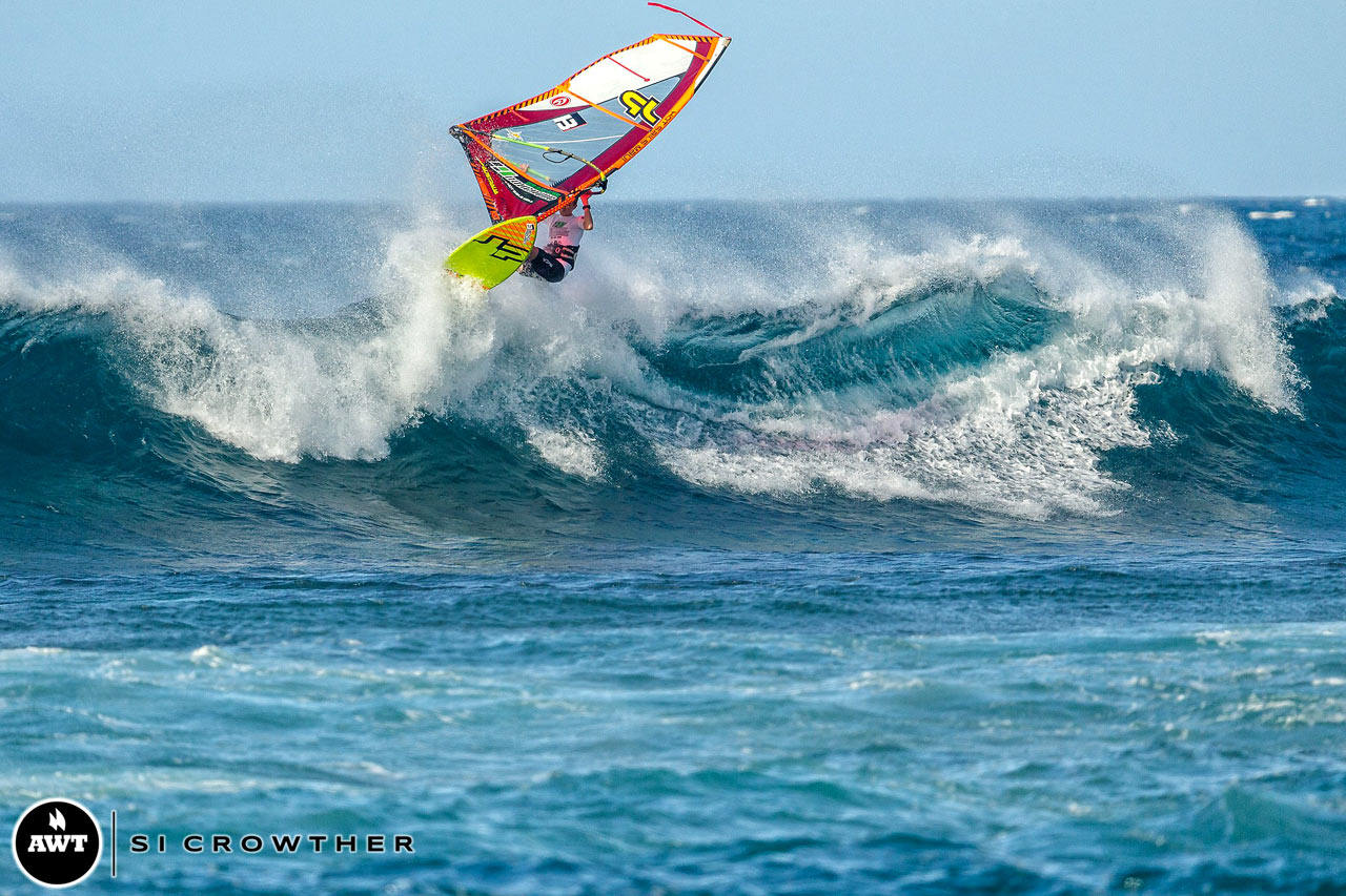 Max Schettewi, Jake's older brother, with an Aerial at Ho'okipa (Pic: Crowther/AWT)