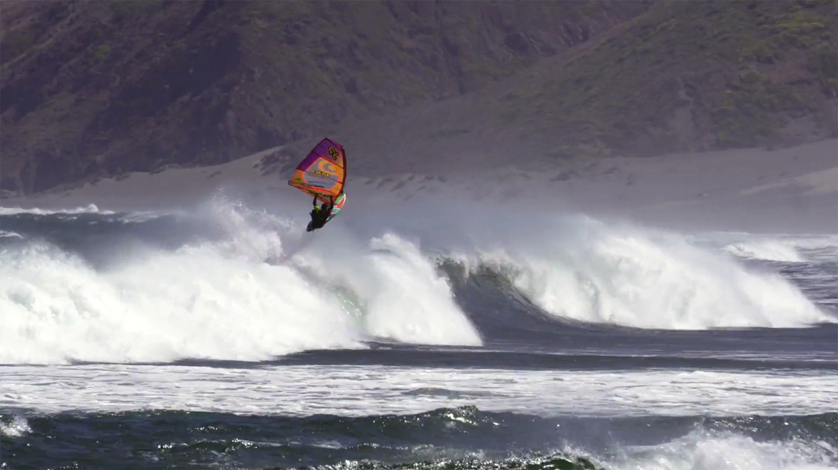 Robby Swift again improved his wave riding skills in Chile in fall 2016.