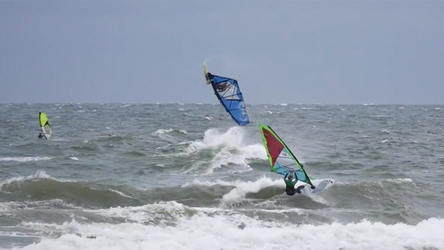 Holger Beer and Manuel Vogel in action at the Baltic Sea