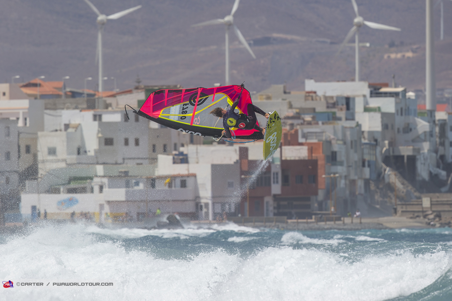 Loick Lesauvage in the air  Pic: Carter/PWA)